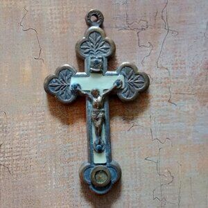 Crucifix/Bakelite
